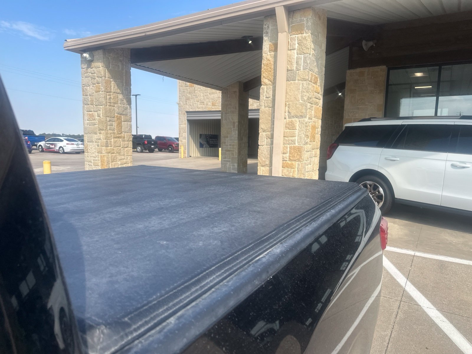 Used 2017 Nissan Titan S RWD image 9