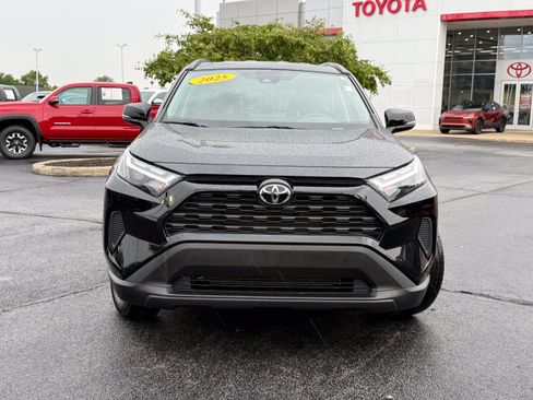 Certified 2025 Toyota RAV4 XLE AWD/4WD image 2