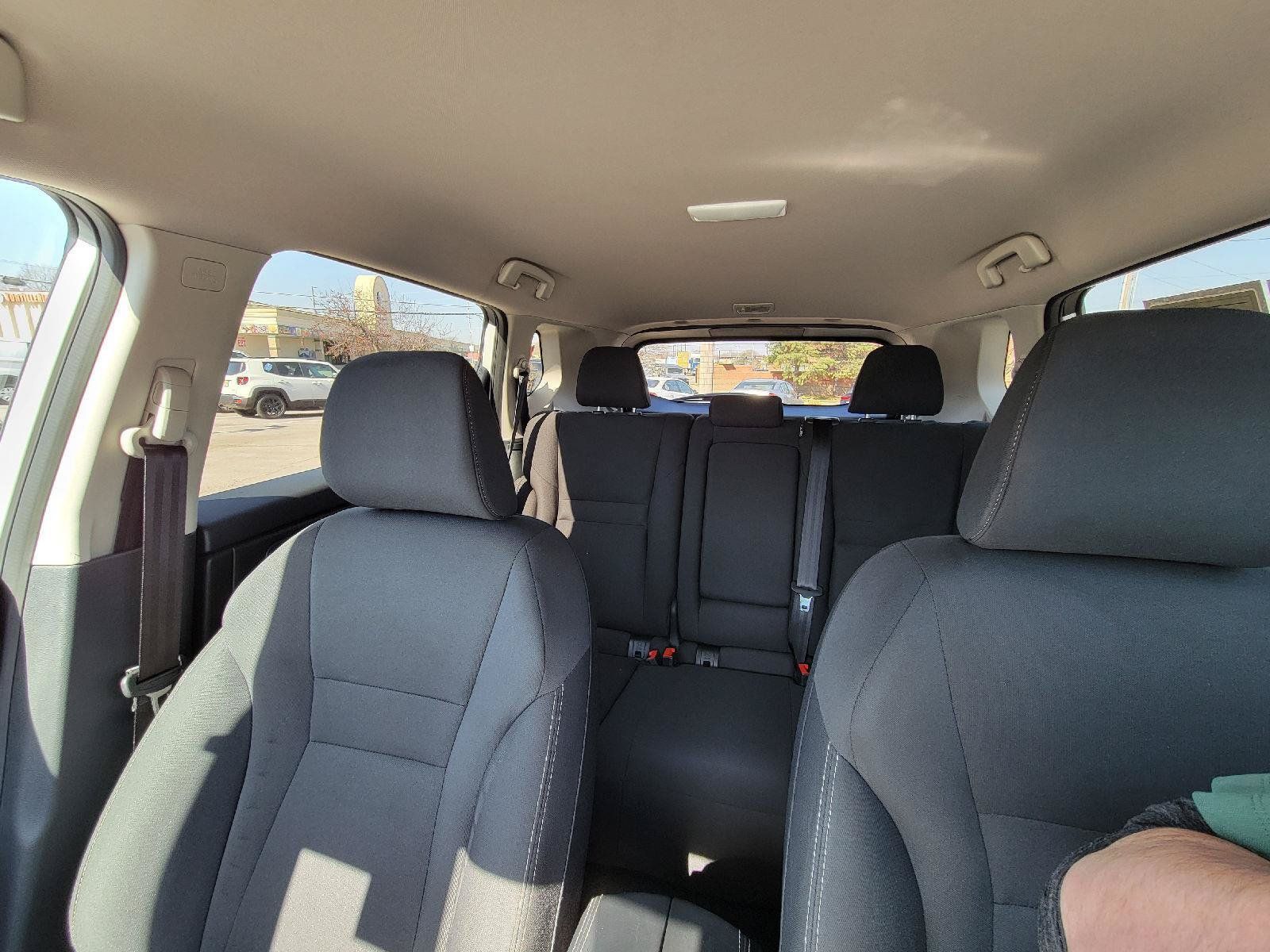 Used 2024 Nissan Rogue S AWD/4WD image 24