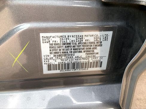 Used 2024 Nissan Sentra SV FWD image 31