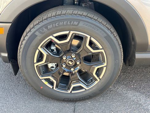 New 2025 Ford Bronco Sport Outer Banks image 24