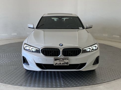 Used 2025 BMW 330i xDrive Sedan w/ Convenience Package image 5