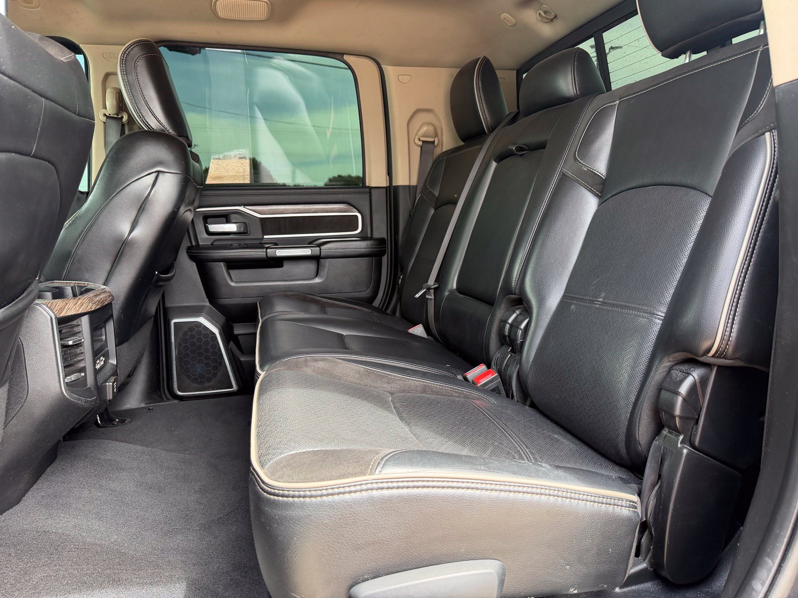 Used 2019 RAM 2500 Laramie AWD/4WD image 21