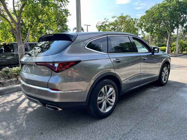 Used 2025 Acura MDX FWD image 6