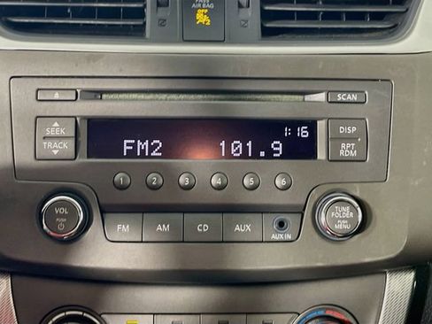 Used 2014 Nissan Sentra SR FWD image 14
