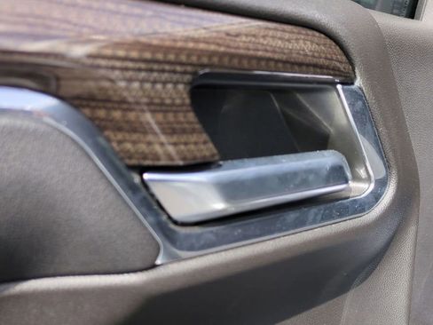 Used 2023 Chevrolet Silverado 1500 LT Trail Boss image 27