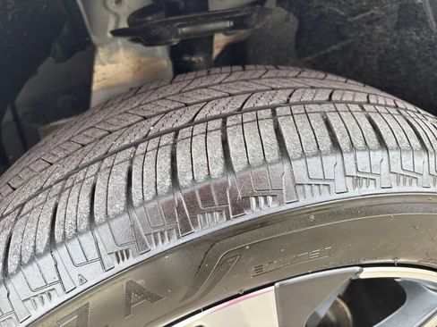 Used 2023 Nissan Rogue SL w/ SL Premium Package image 30