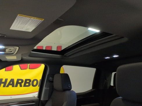 New 2026 Chevrolet Silverado 1500 RST w/ Dark Appearance Package image 32