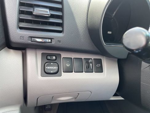 Used 2008 Toyota Highlander Limited AWD/4WD image 27
