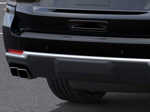 New 2025 Chevrolet Suburban High Country image 14