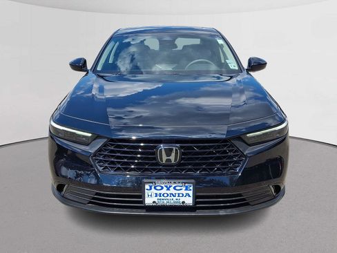 Certified 2023 Honda Accord EX image 3