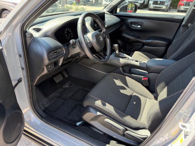 Certified 2025 Honda HR-V Sport image 12