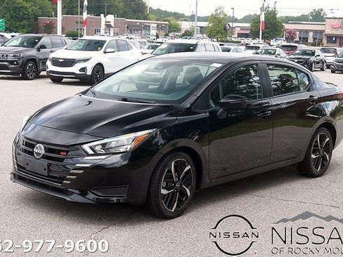Certified 2024 Nissan Versa SR FWD image 3