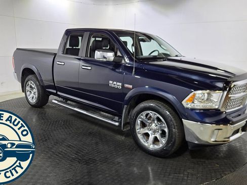 Used 2018 RAM 1500 Laramie w/ Convenience Group image 12