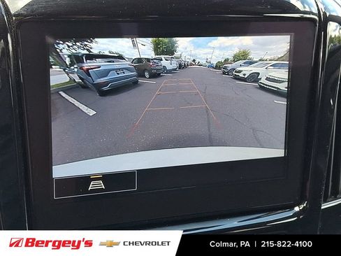 Used 2023 Chevrolet Traverse LT AWD/4WD image 22