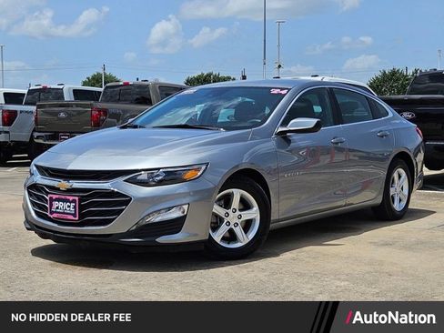 Used 2024 Chevrolet Malibu LT FWD image 1