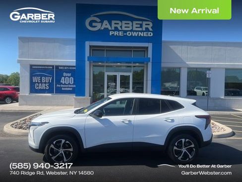 Used 2024 Chevrolet Trax RS w/ Driver Confidence Package FWD image 1