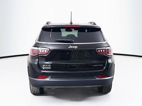 Used 2024 Jeep Compass Limited image 7