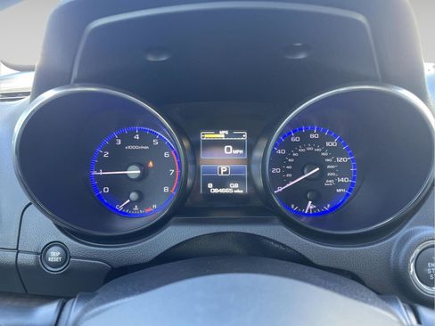 Used 2017 Subaru Outback 2.5i Limited w/ Popular Package #5 image 11