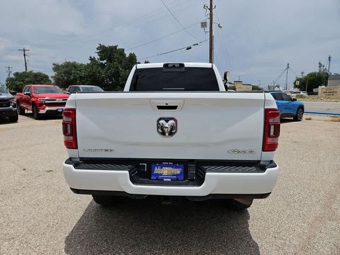 Used 2024 RAM 2500 Limited AWD/4WD image 7