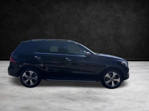 Used 2018 Mercedes-Benz GLE 350 w/ Premium 3 Package image 4