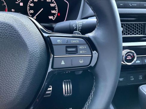 Used 2025 Honda Civic Sport image 22
