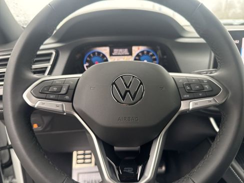 New 2026 Volkswagen Atlas Cross Sport SEL Premium R-Line AWD/4WD image 19