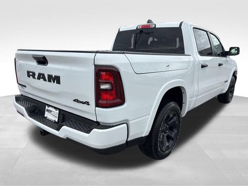 New 2026 RAM 1500 4x4 Crew Cab image 4