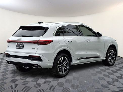 New 2026 Audi Q5 Premium AWD/4WD image 6