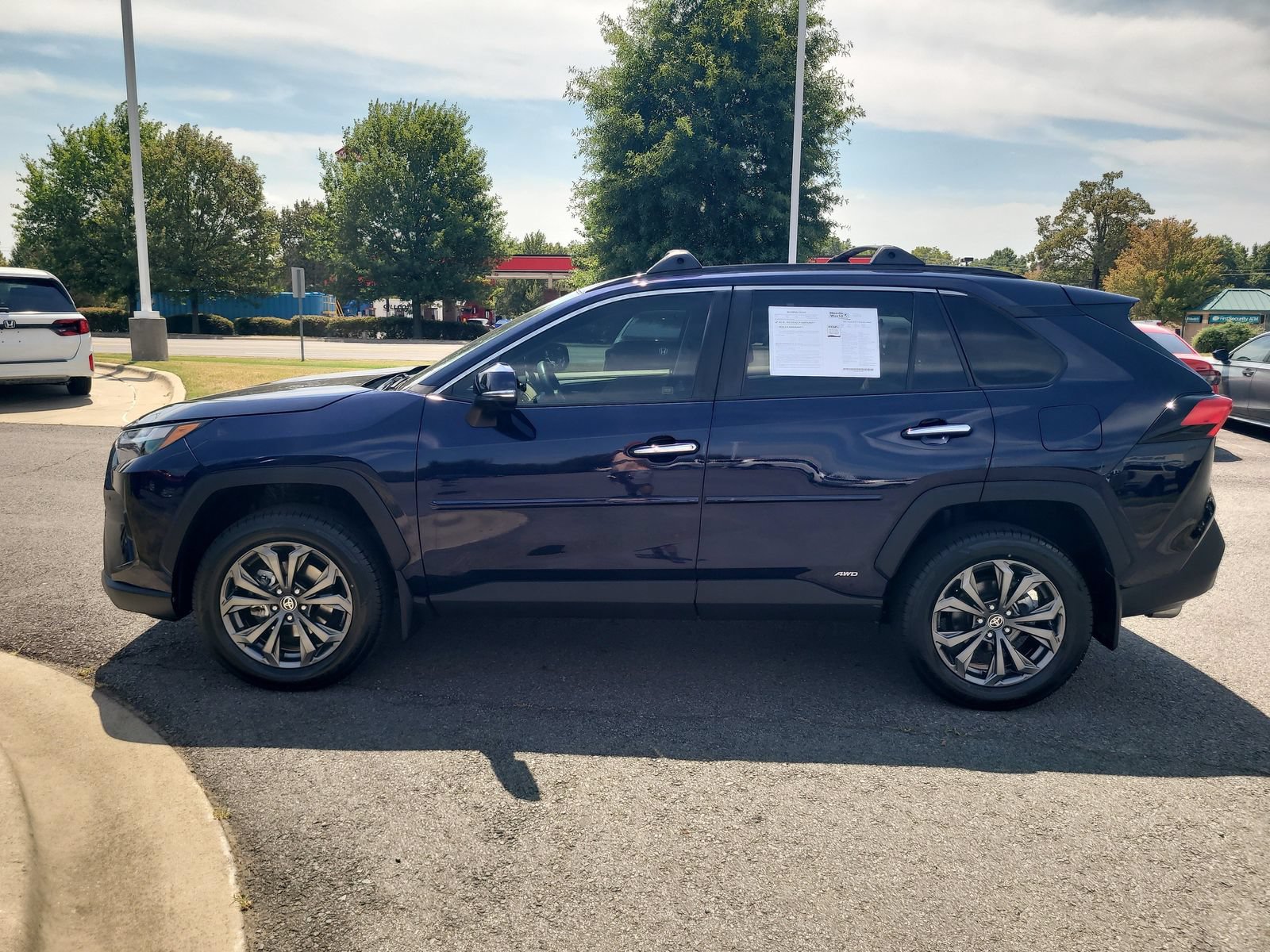 Used 2023 Toyota RAV4 Limited AWD/4WD image 6