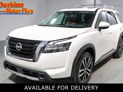 Used 2023 Nissan Pathfinder Platinum