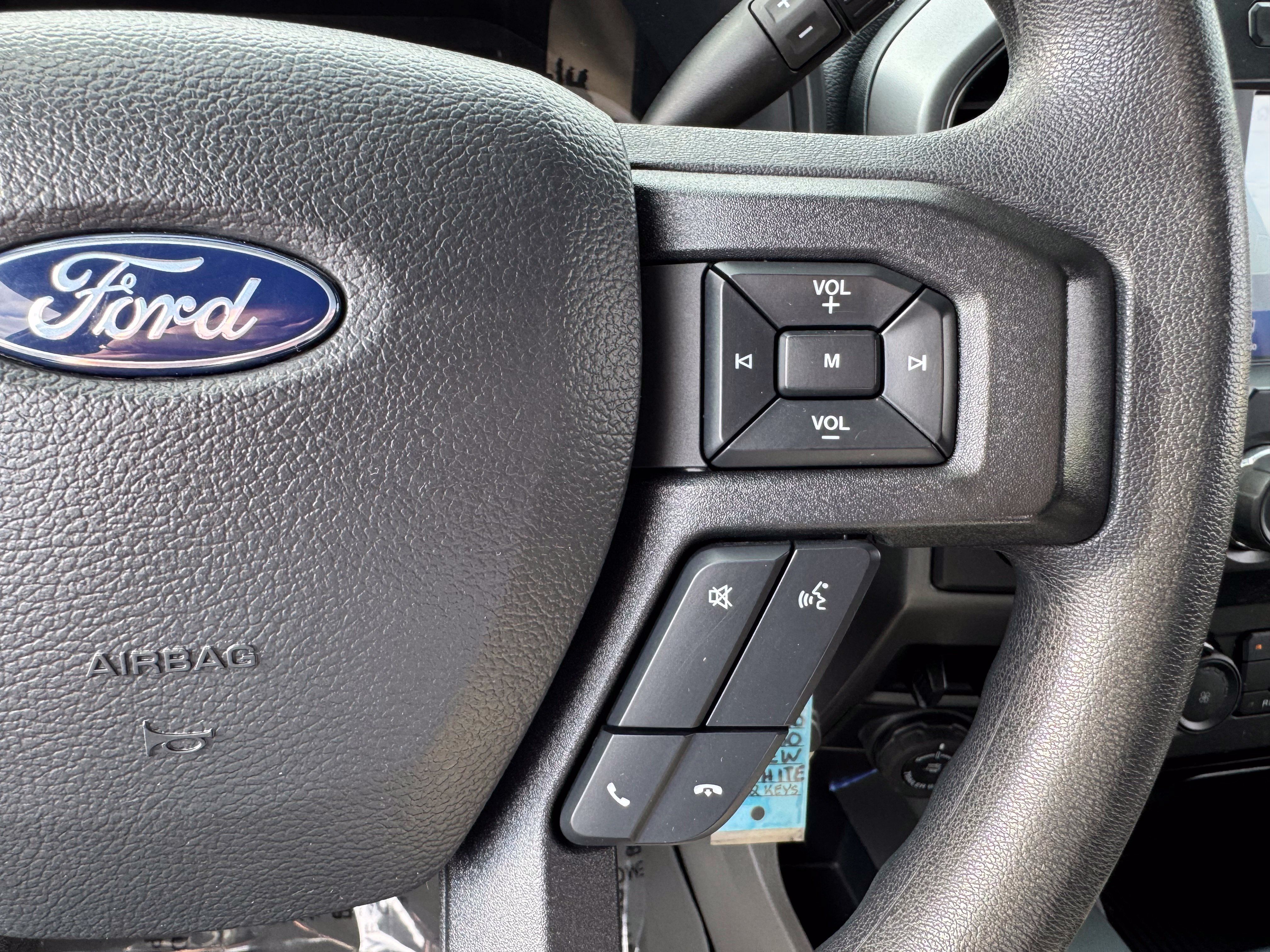 Used 2022 Ford F350 XLT w/ Black Appearance Package AWD/4WD image 53