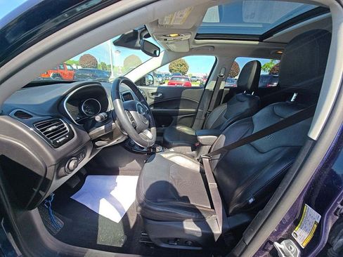 Used 2018 Jeep Compass Limited w/ Navigation Group AWD/4WD image 5