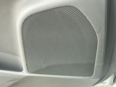Used 2017 Toyota Prius V Five FWD image 23