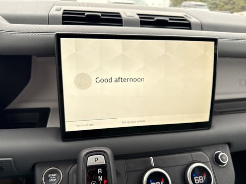 New 2025 Land Rover Defender 110 S image 10