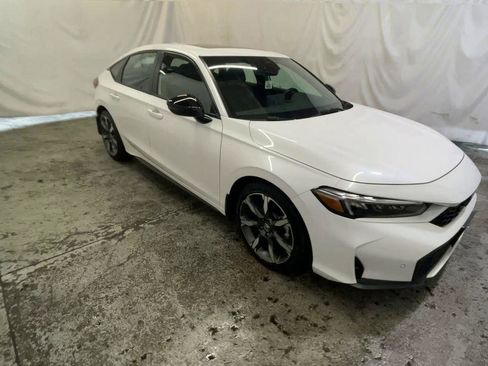 Certified 2025 Honda Civic Sport Touring image 2
