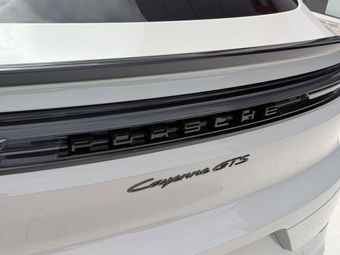 New 2026 Porsche Cayenne GTS image 13