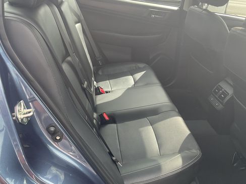 Used 2017 Subaru Legacy 3.6R Limited AWD/4WD image 10