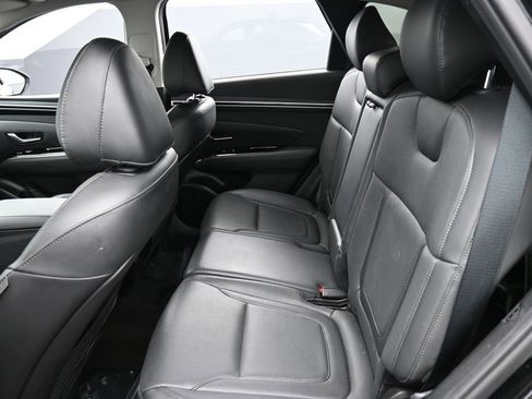 Used 2023 Hyundai Tucson Limited image 15