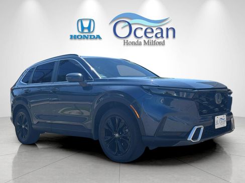 Used 2024 Honda CR-V Sport Touring image 1