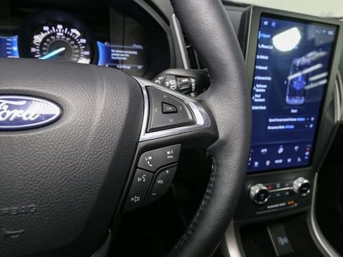 Used 2024 Ford Edge SEL w/ Convenience Package AWD/4WD image 31