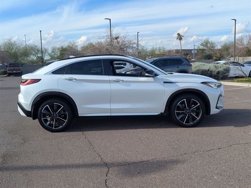 Used 2025 INFINITI QX55 Luxe w/ Cargo Package image 8