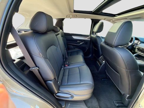 Used 2025 MAZDA CX-70 Plug-In Hybrid w/ Premium Pkg AWD/4WD image 31