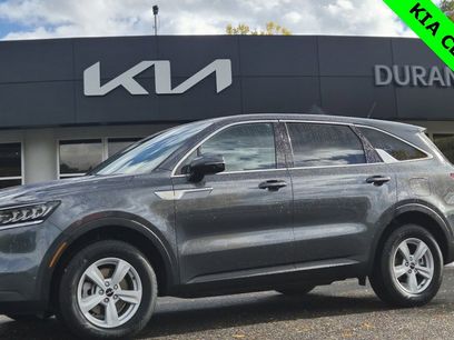 Used 2022 Kia Sorento LX
