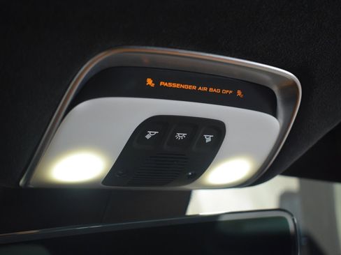 New 2026 McLaren 750S image 36