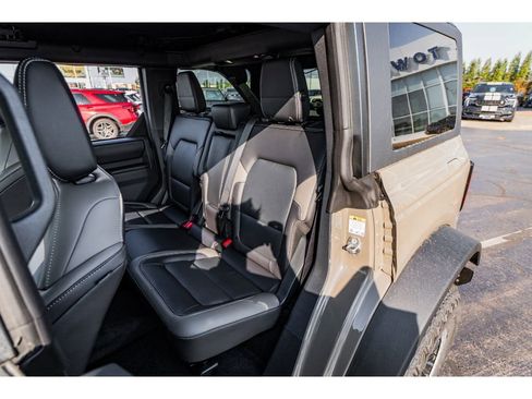 New 2026 Ford Bronco Outer Banks AWD/4WD image 22