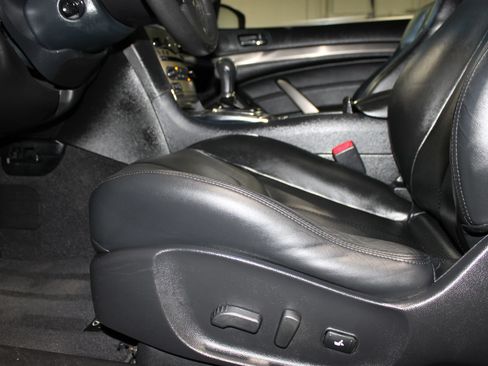 Used 2011 INFINITI G37 Journey w/ Premium Pkg RWD image 24