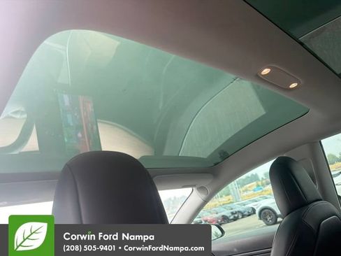 Used 2020 Tesla Model 3 Long Range AWD/4WD image 10