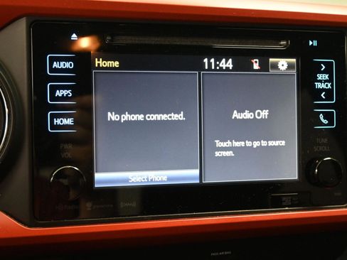 Used 2019 Toyota Tacoma TRD Off-Road image 28