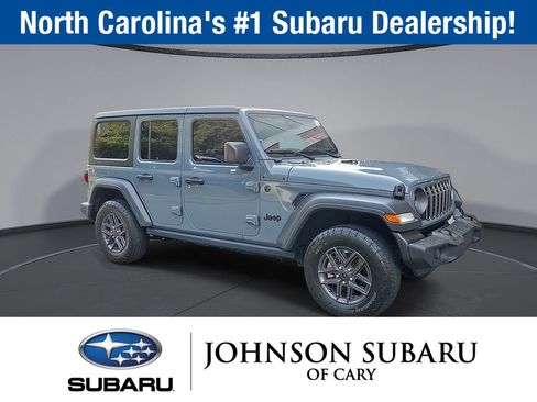 Used 2024 Jeep Wrangler Unlimited Sport AWD/4WD image 7